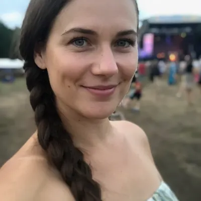 Анжела